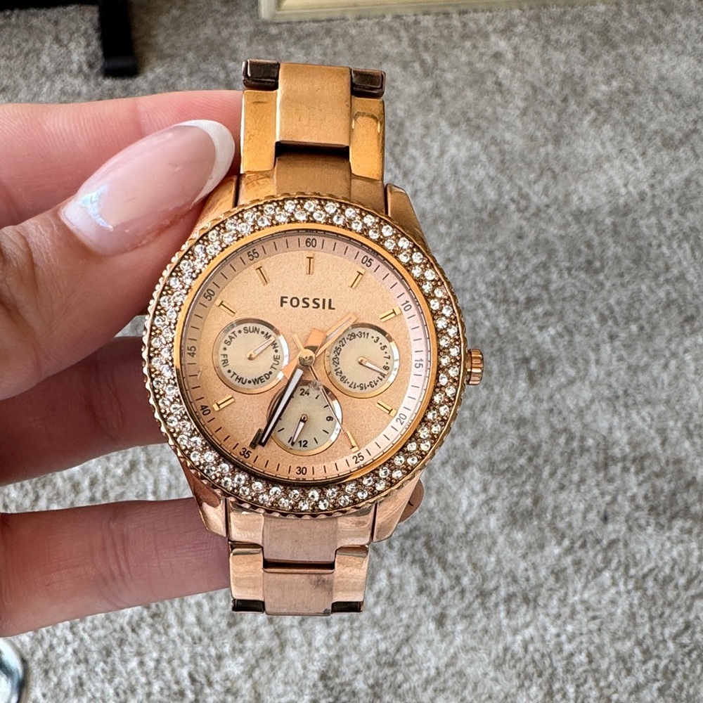 Fossil Women's Sparkling Rose Gold Watch